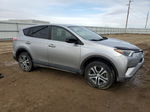 2018 Toyota Rav4 Le Silver vin: JTMBFREV2JJ200308