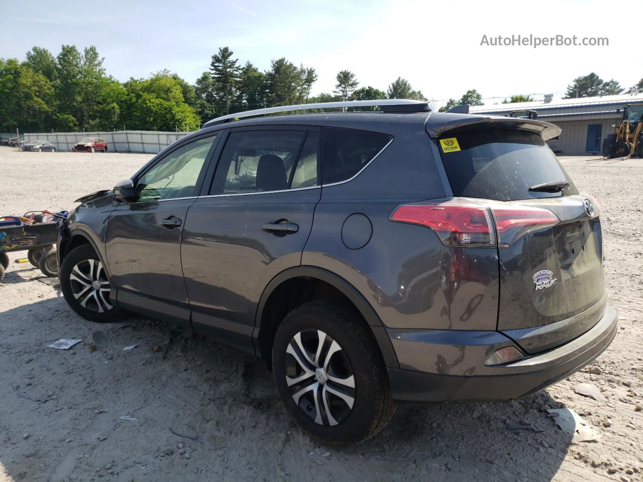 2016 Toyota Rav4 Le Gray vin: JTMBFREV7GJ092938