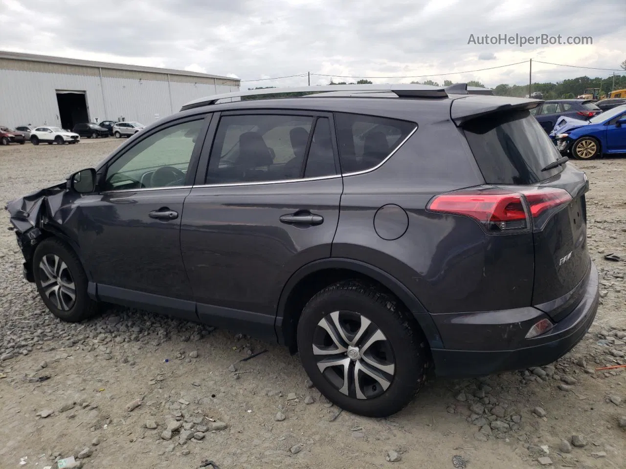 2017 Toyota Rav4 Le Gray vin: JTMBFREV7HJ708333