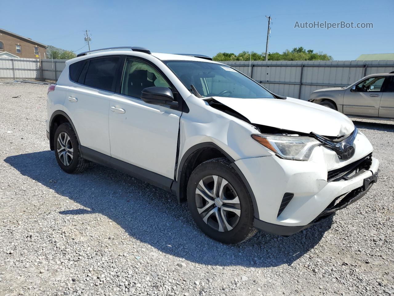 2016 Toyota Rav4 Le White vin: JTMBFREV8GJ067787