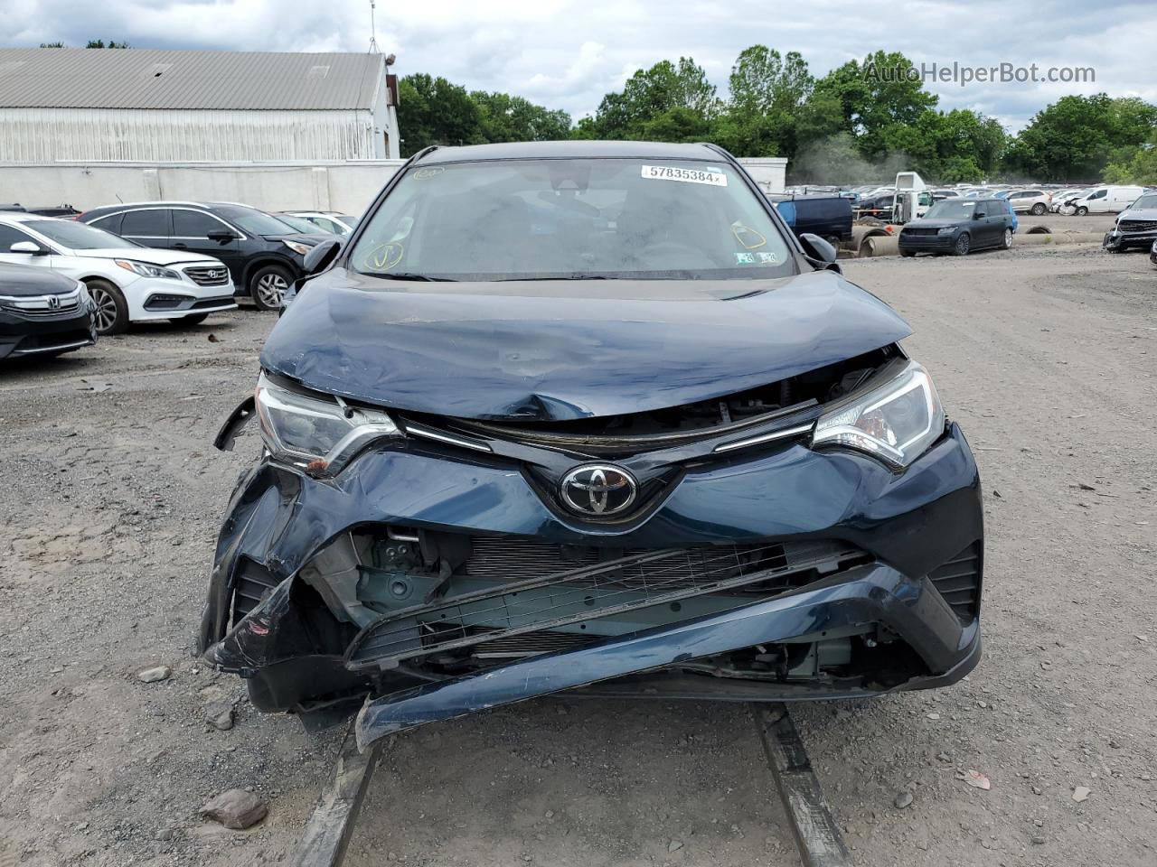 2018 Toyota Rav4 Le Blue vin: JTMBFREV8JJ740701