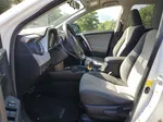 2015 Toyota Rav4 Le White vin: JTMBFREV9FD142221