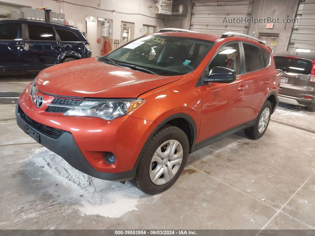 2015 Toyota Rav4 Le Orange vin: JTMBFREV9FJ050981