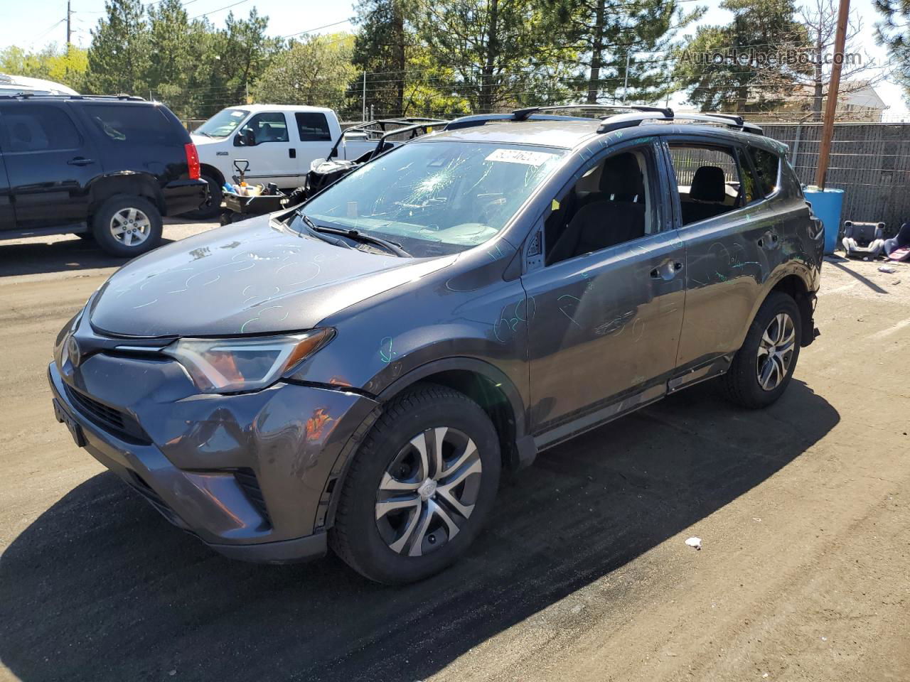 2017 Toyota Rav4 Le Gray vin: JTMBFREV9HJ712027