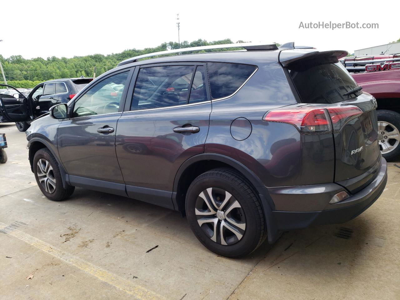 2017 Toyota Rav4 Le Gray vin: JTMBFREVXHJ150560