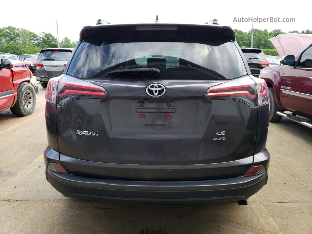 2017 Toyota Rav4 Le Gray vin: JTMBFREVXHJ150560