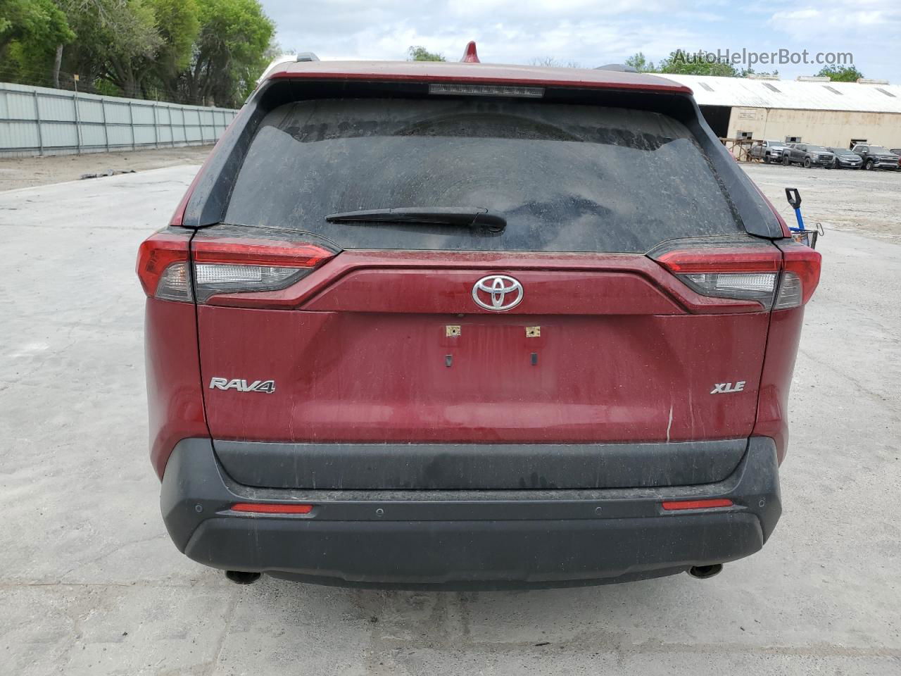 2019 Toyota Rav4 Xle Premium Maroon vin: JTMC1RFV4KD006803