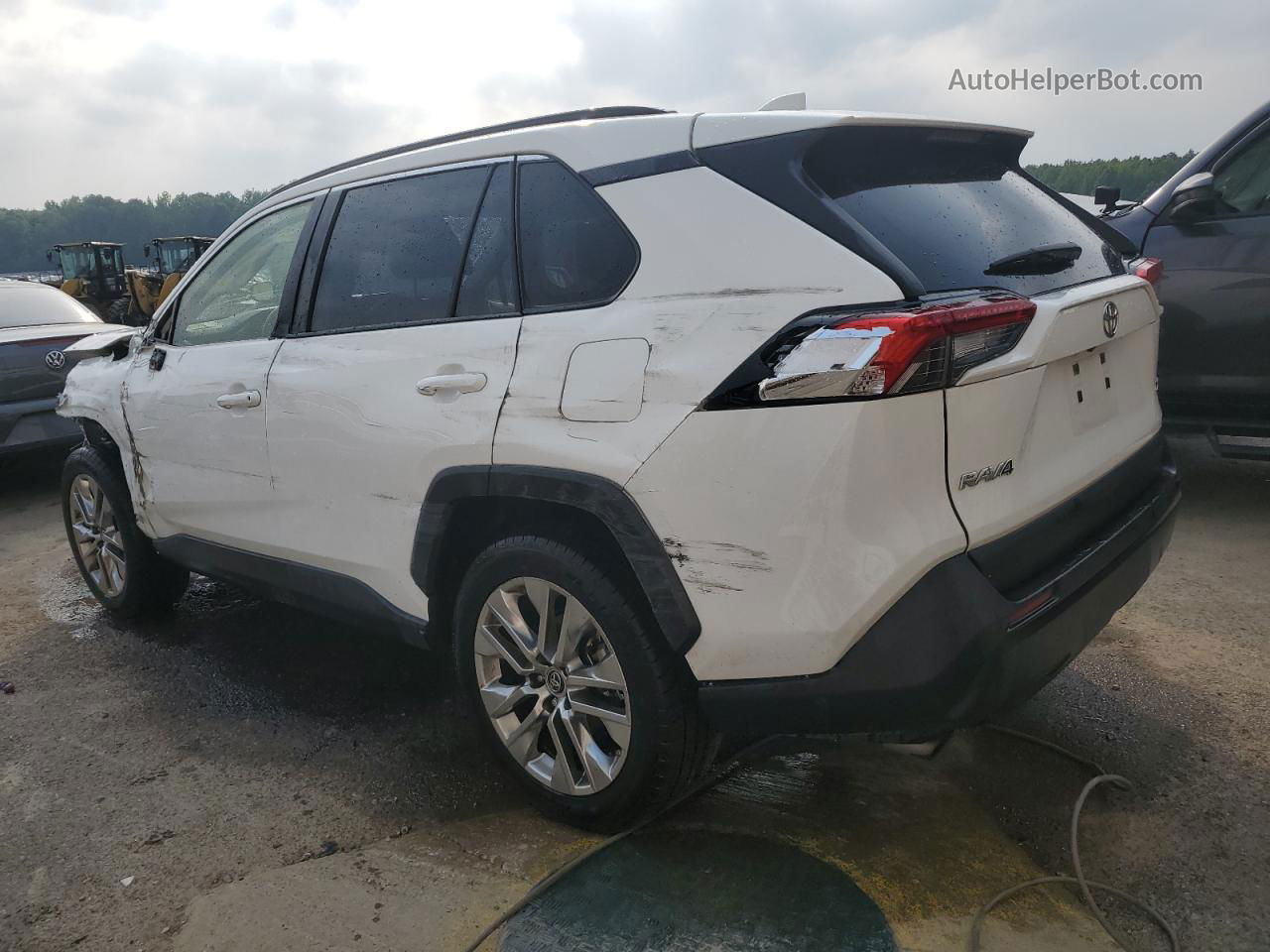 2019 Toyota Rav4 Xle Premium White vin: JTMC1RFV7KD507040