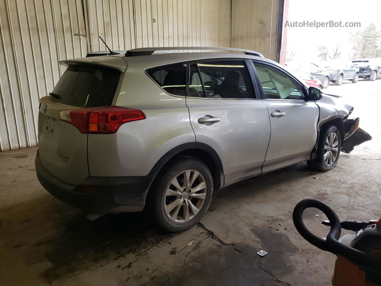 2015 Toyota Rav4 Limited Серебряный vin: JTMDFREV3FD124824