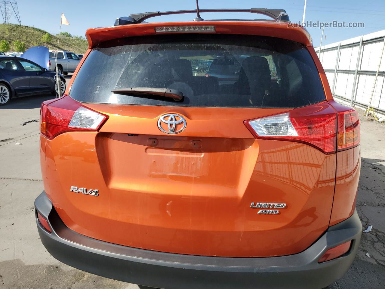 2015 Toyota Rav4 Limited Оранжевый vin: JTMDFREV4FD132866