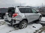 2010 Toyota Rav4 Limited Серебряный vin: JTMDK4DVXA5084647