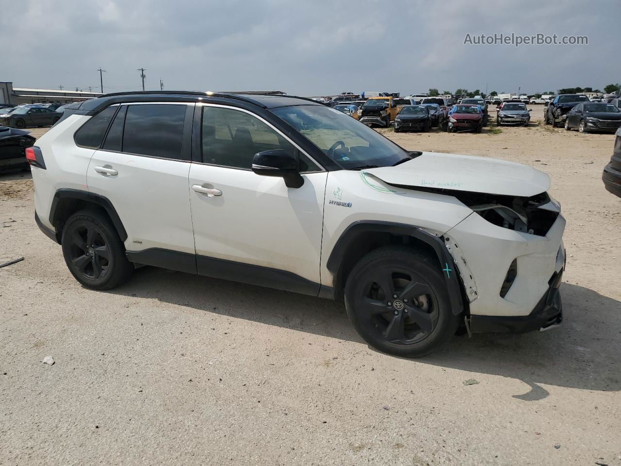 2019 Toyota Rav4 Xse Белый vin: JTMEWRFV2KJ004334