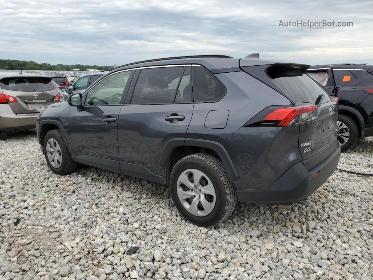 2019 Toyota Rav4 Le Gray vin: JTMF1RFV2KD045757