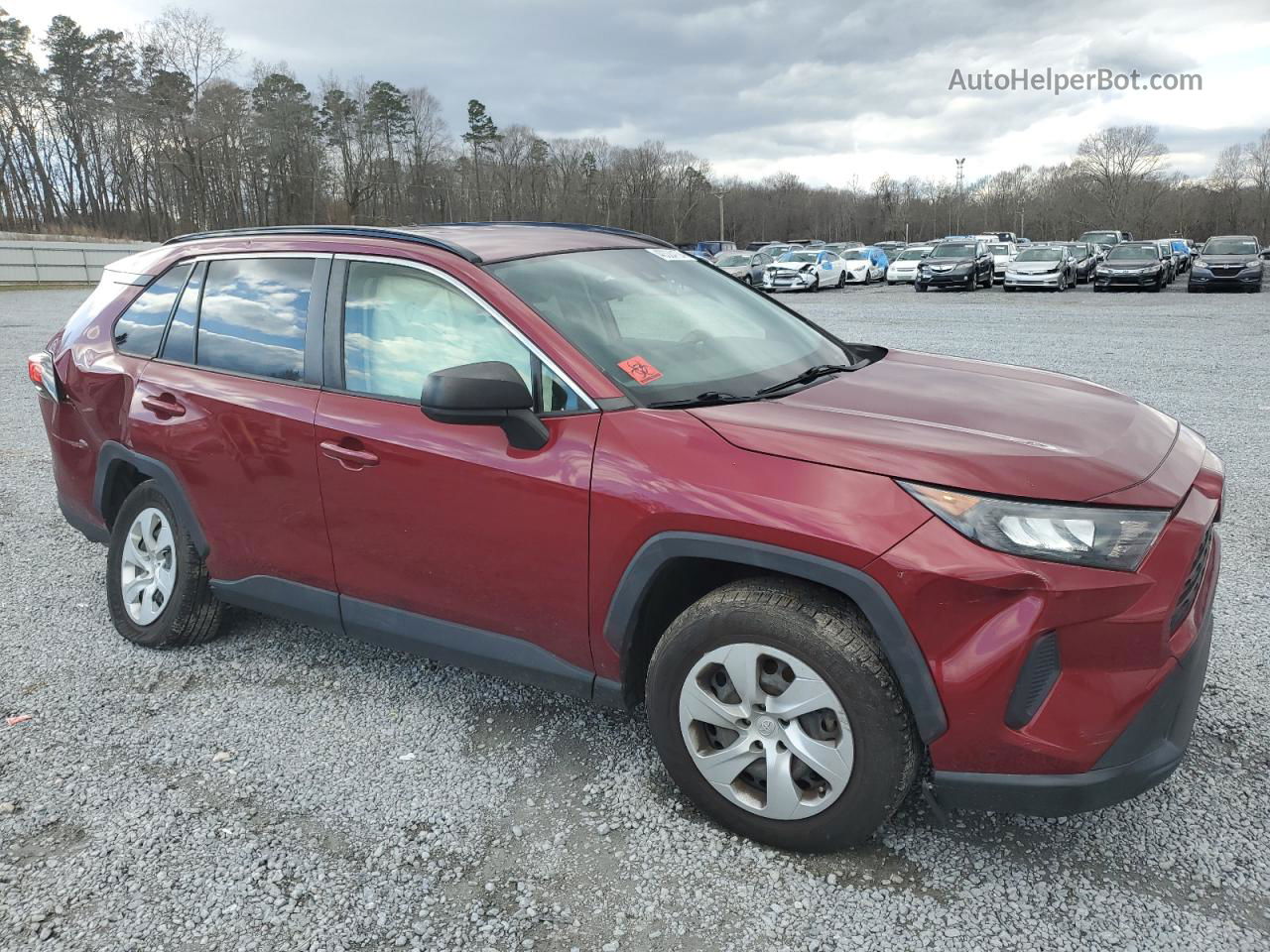 2019 Toyota Rav4 Le Red vin: JTMF1RFVXKD040029