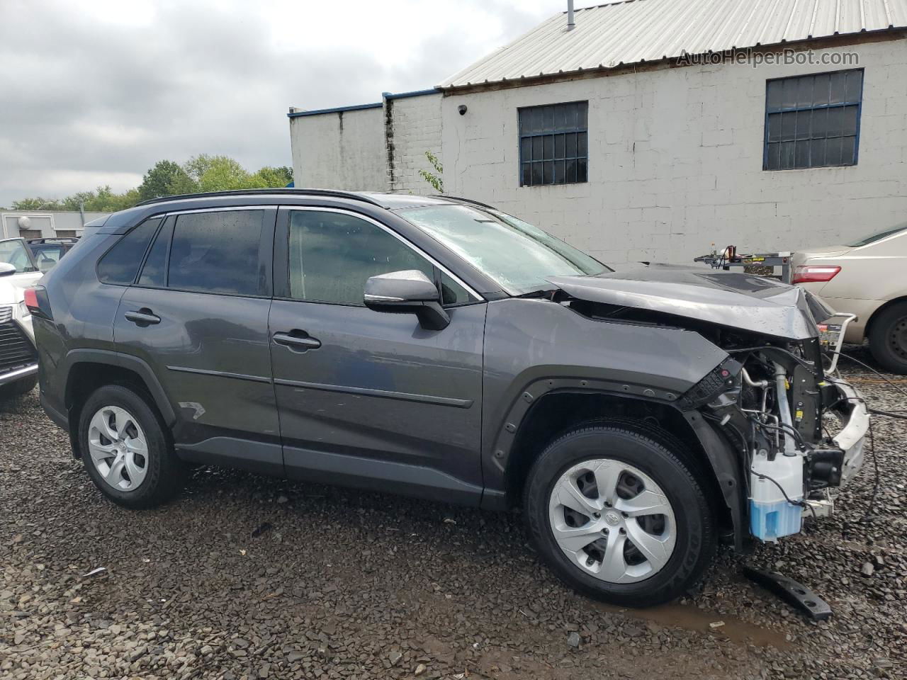 2019 Toyota Rav4 Le Gray vin: JTMG1RFV2KJ009962