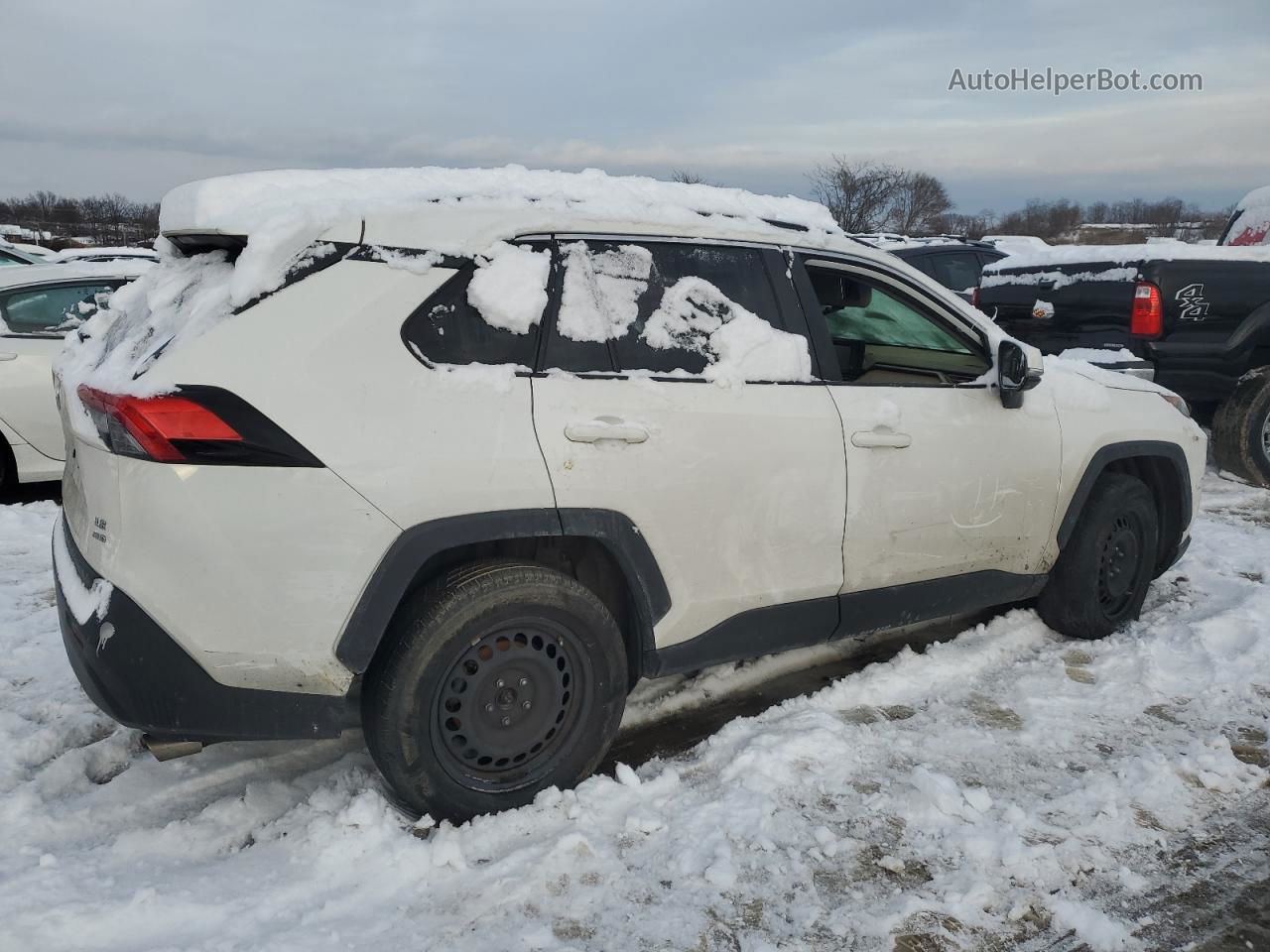 2019 Toyota Rav4 Le White vin: JTMG1RFV7KJ003591