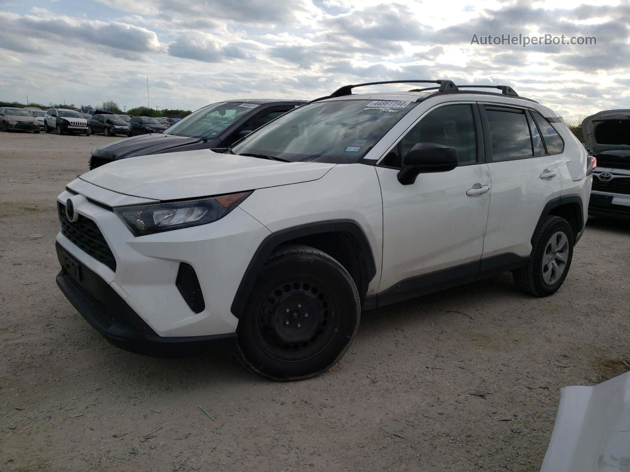 2019 Toyota Rav4 Le White vin: JTMH1RFV0KD507063