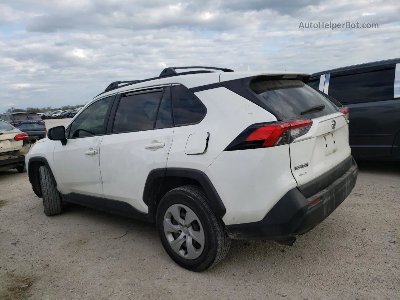 2019 Toyota Rav4 Le White vin: JTMH1RFV0KD507063