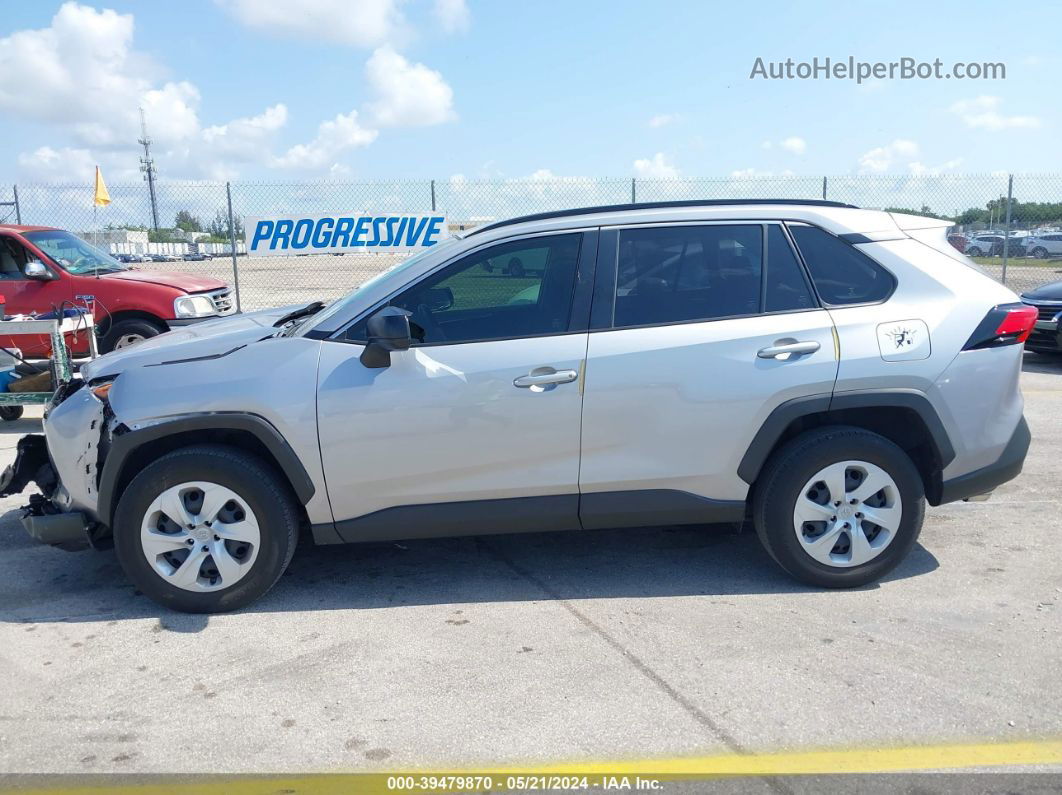 2020 Toyota Rav4 Le Silver vin: JTMH1RFV7LD051516