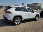 2021 Toyota Rav4 Le White vin: JTMLWRFV5MD128445