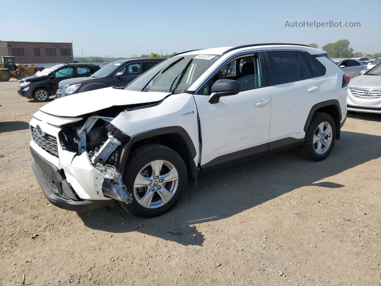 2021 Toyota Rav4 Le White vin: JTMLWRFV5MD128445