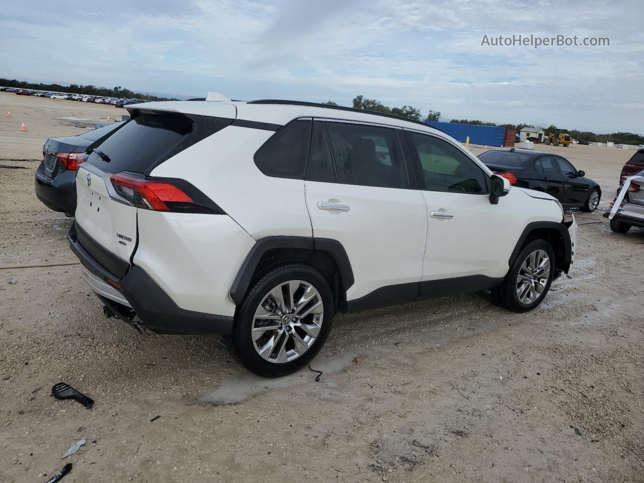 2019 Toyota Rav4 Limited White vin: JTMN1RFV1KD519175