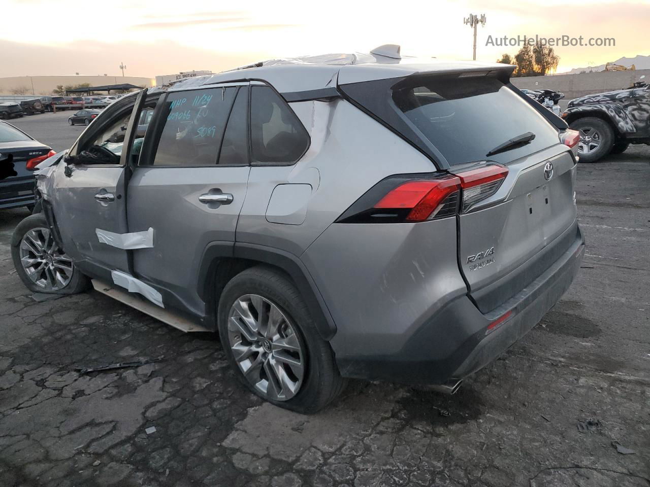 2019 Toyota Rav4 Limited Silver vin: JTMN1RFV4KD505089