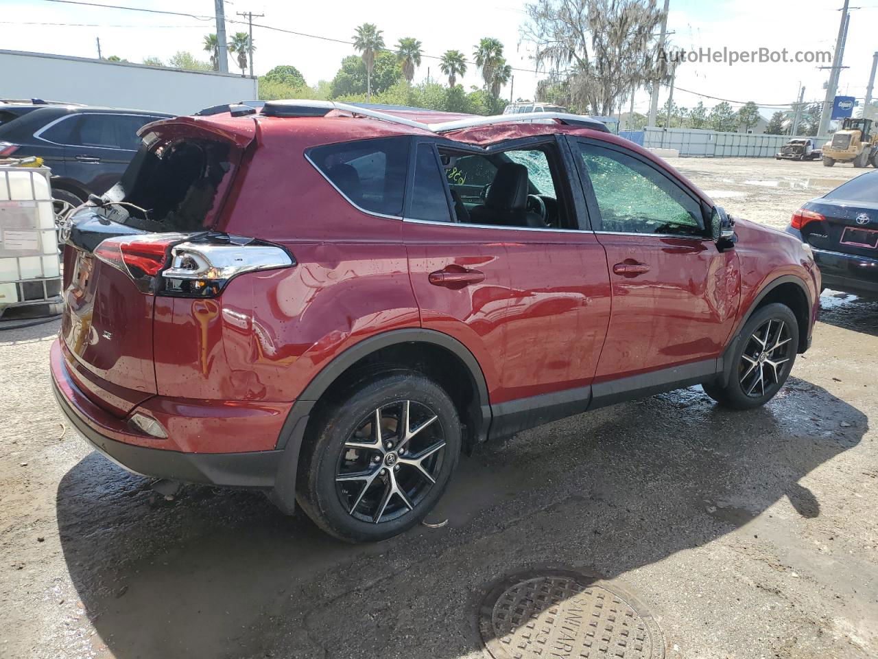 2018 Toyota Rav4 Se Red vin: JTMNFREV2JD108689