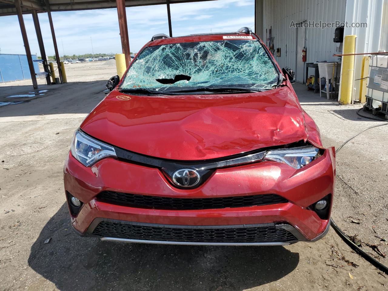 2018 Toyota Rav4 Se Red vin: JTMNFREV2JD108689