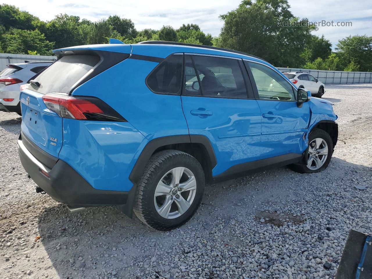 2019 Toyota Rav4 Xle Blue vin: JTMP1RFV1KD039825