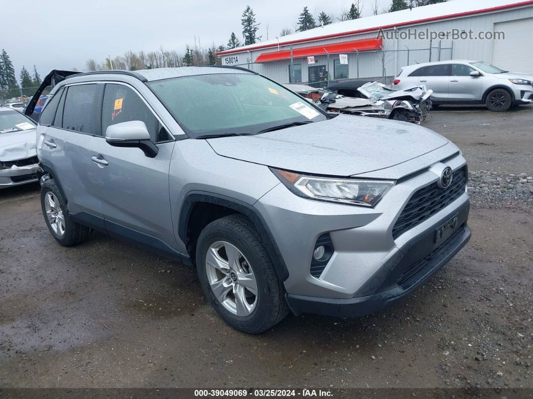 2020 Toyota Rav4 Xle Silver vin: JTMP1RFV3LJ036556