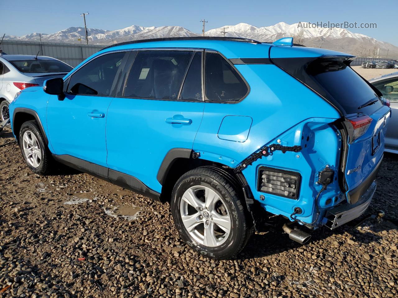 2021 Toyota Rav4 Xle Blue vin: JTMP1RFV7MD074744