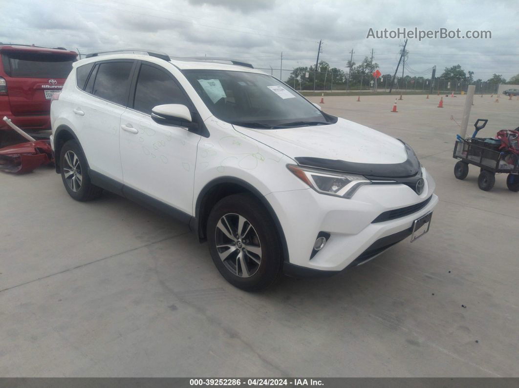 2018 Toyota Rav4 Xle White vin: JTMRFREV2JJ736738