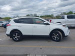 2018 Toyota Rav4 Xle Белый vin: JTMRFREV6JD248214