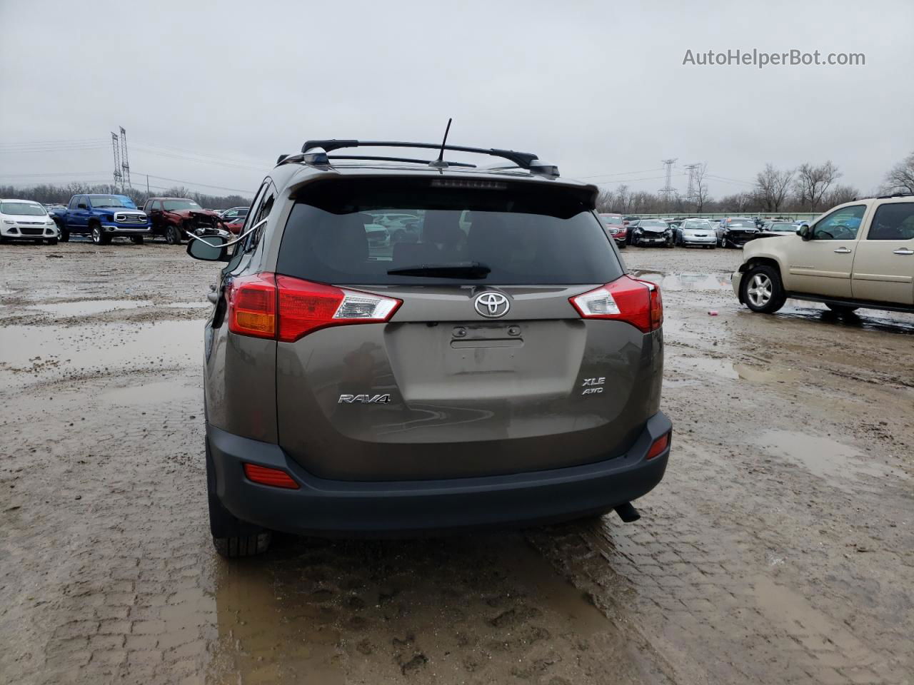 2015 Toyota Rav4 Xle Brown vin: JTMRFREV7FD136223