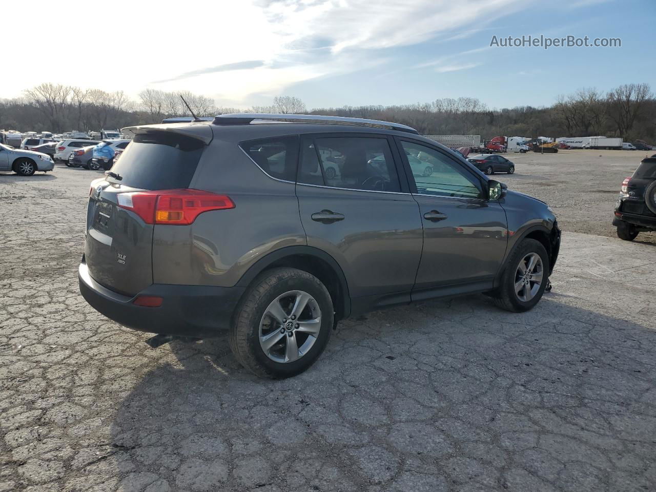 2015 Toyota Rav4 Xle Tan vin: JTMRFREV8FD131239