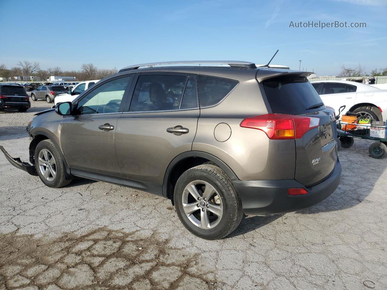 2015 Toyota Rav4 Xle Tan vin: JTMRFREV8FD131239