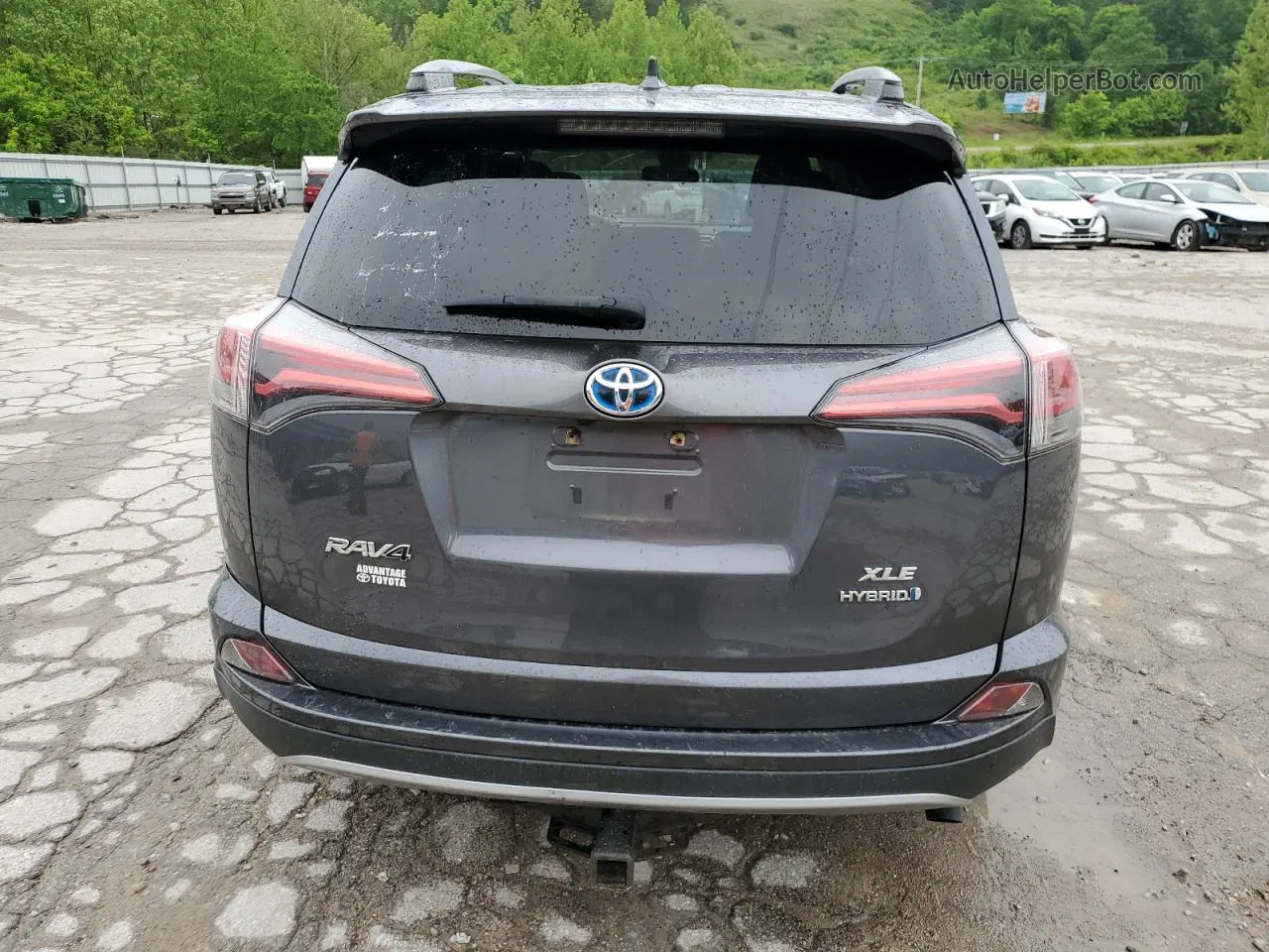 2017 Toyota Rav4 Hv Le Gray vin: JTMRJREV1HD126157