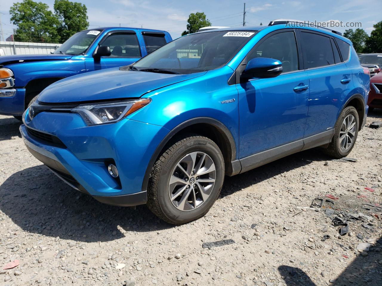 2018 Toyota Rav4 Hv Le Белый vin: JTMRJREV7JD193285