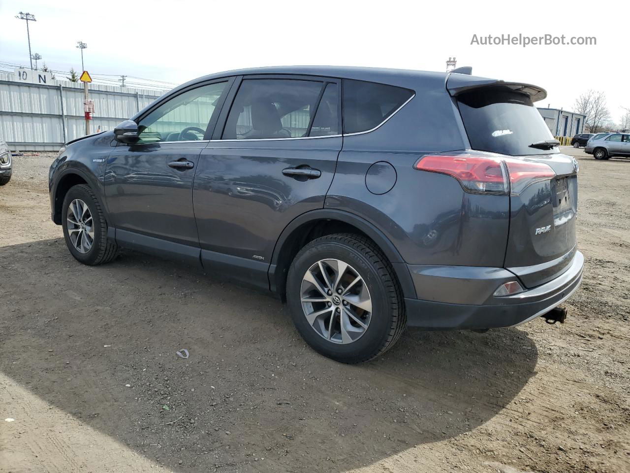 2017 Toyota Rav4 Hv Le Gray vin: JTMRJREV8HD076759