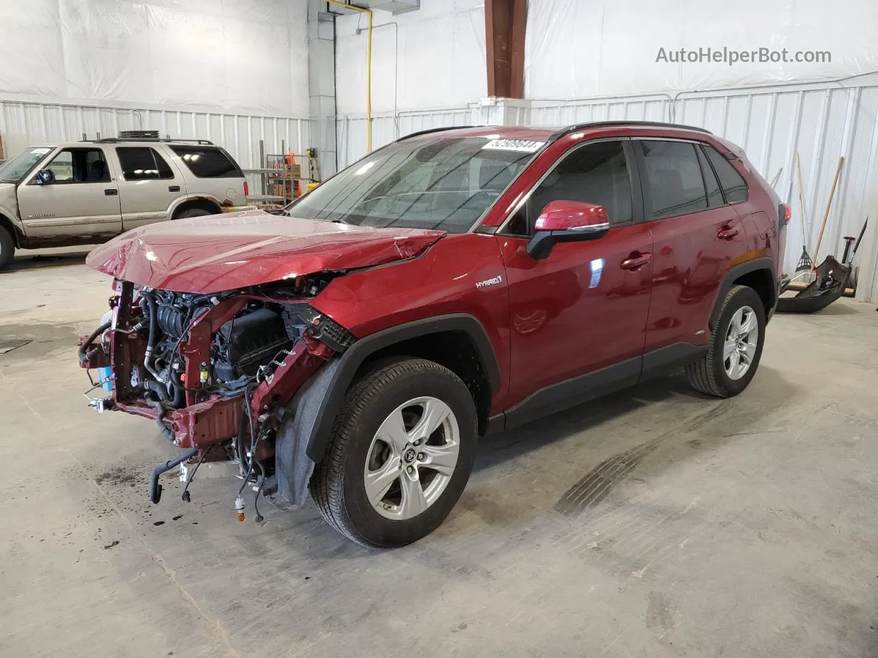 2019 Toyota Rav4 Xle Red vin: JTMRWRFV7KD007004