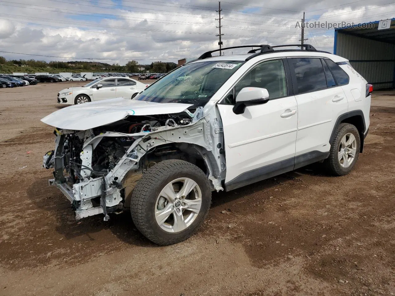 2021 Toyota Rav4 Xle White vin: JTMRWRFV8MD127770