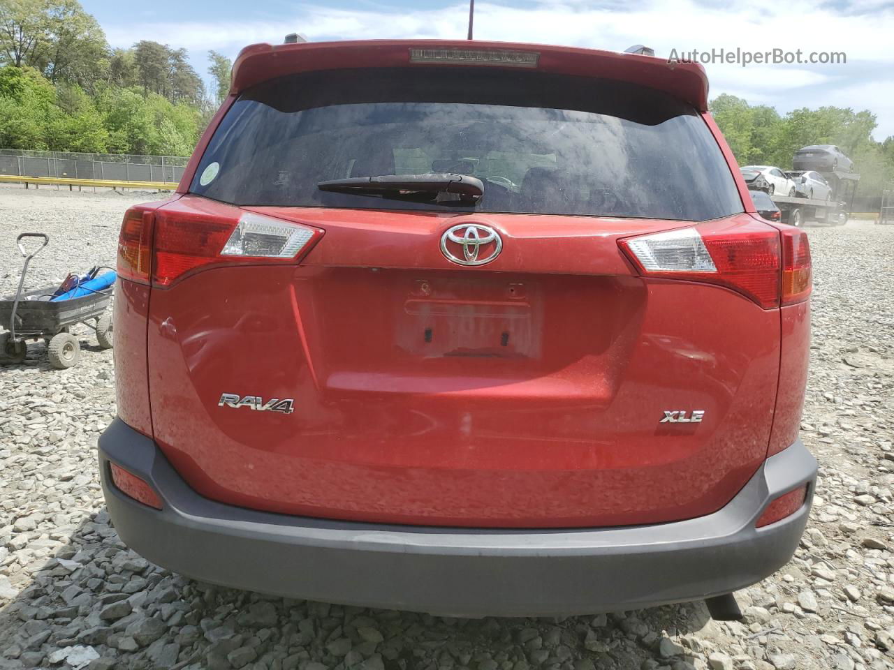 2015 Toyota Rav4 Xle Красный vin: JTMWFREV0FD078037