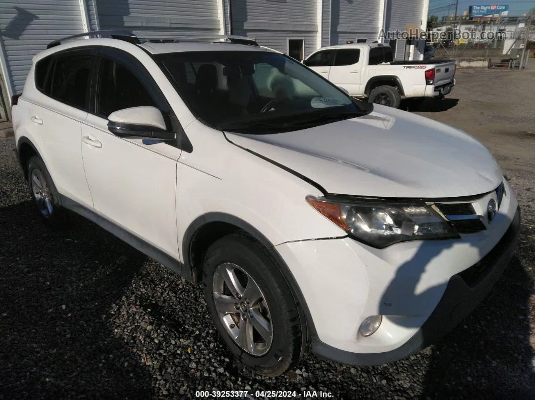 2015 Toyota Rav4 Xle Белый vin: JTMWFREV0FJ032192