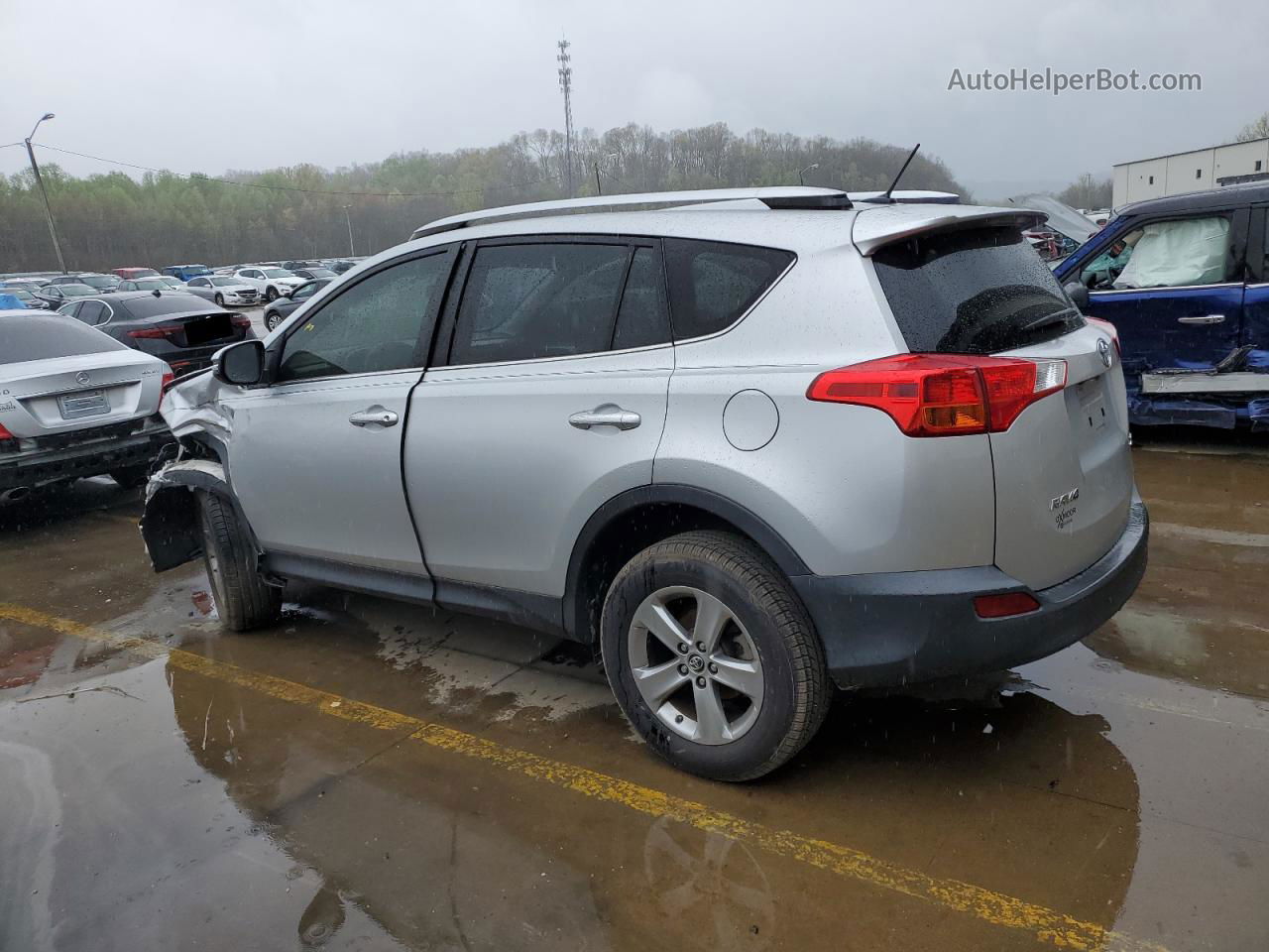 2015 Toyota Rav4 Xle Silver vin: JTMWFREV2FJ059555