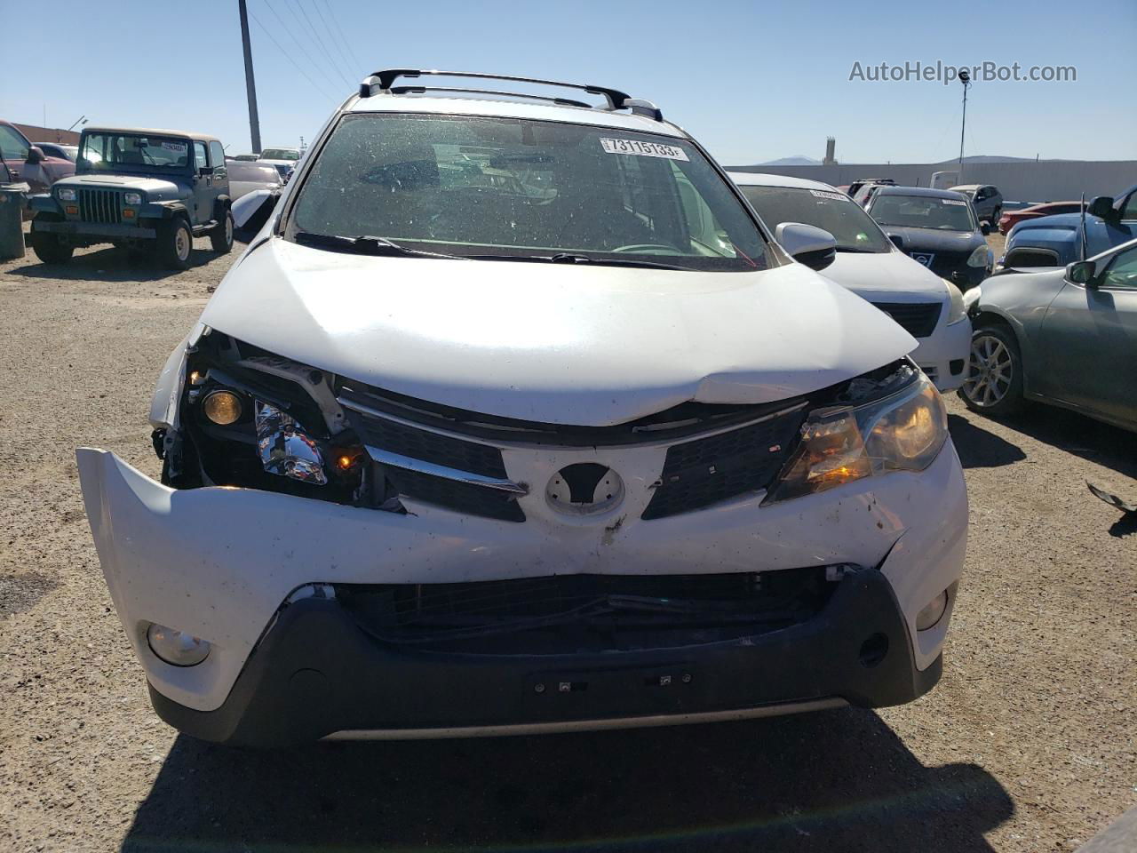 2015 Toyota Rav4 Xle White vin: JTMWFREV6FD069472