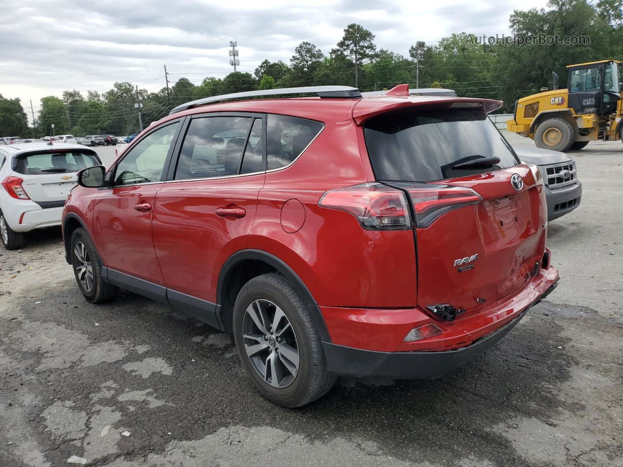 2017 Toyota Rav4 Xle Red vin: JTMWFREV6HJ115175