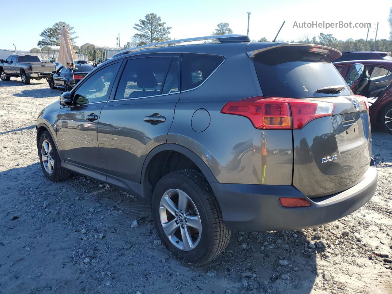 2015 Toyota Rav4 Xle Brown vin: JTMWFREV9FD063729