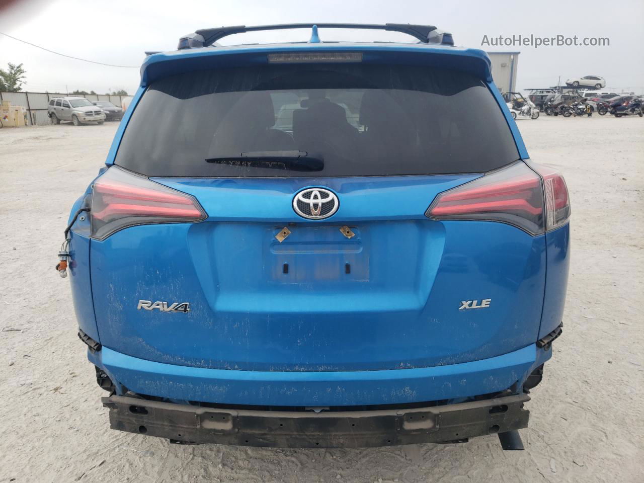 2017 Toyota Rav4 Xle Blue vin: JTMWFREVXHJ709073