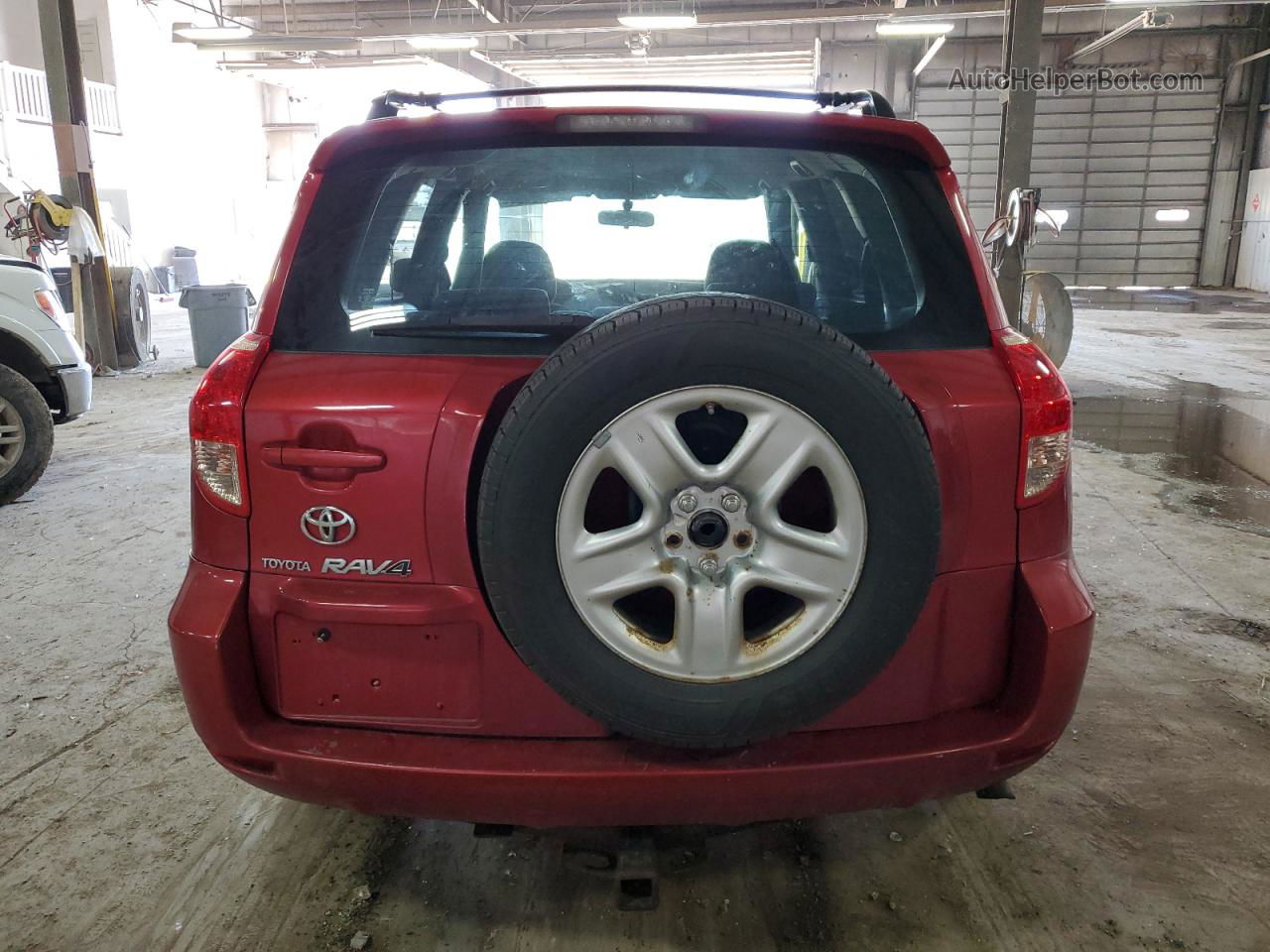 2007 Toyota Rav4  Red vin: JTMZD33V875062392